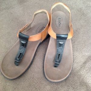 Taos Storyteller Leather Sandals